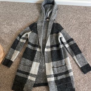 Sweater cardigan. Size xs, runs bit larger